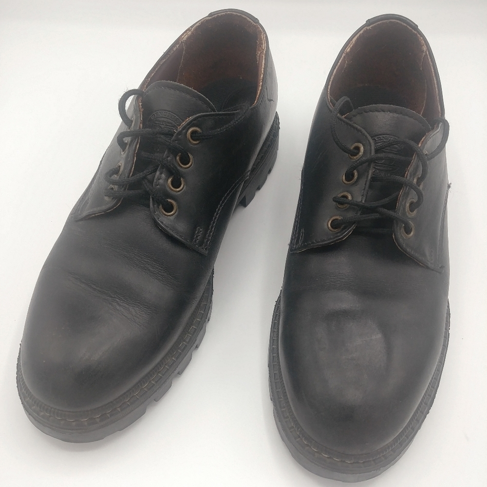 Roots Canada Tuff Genuine Leather Shoes